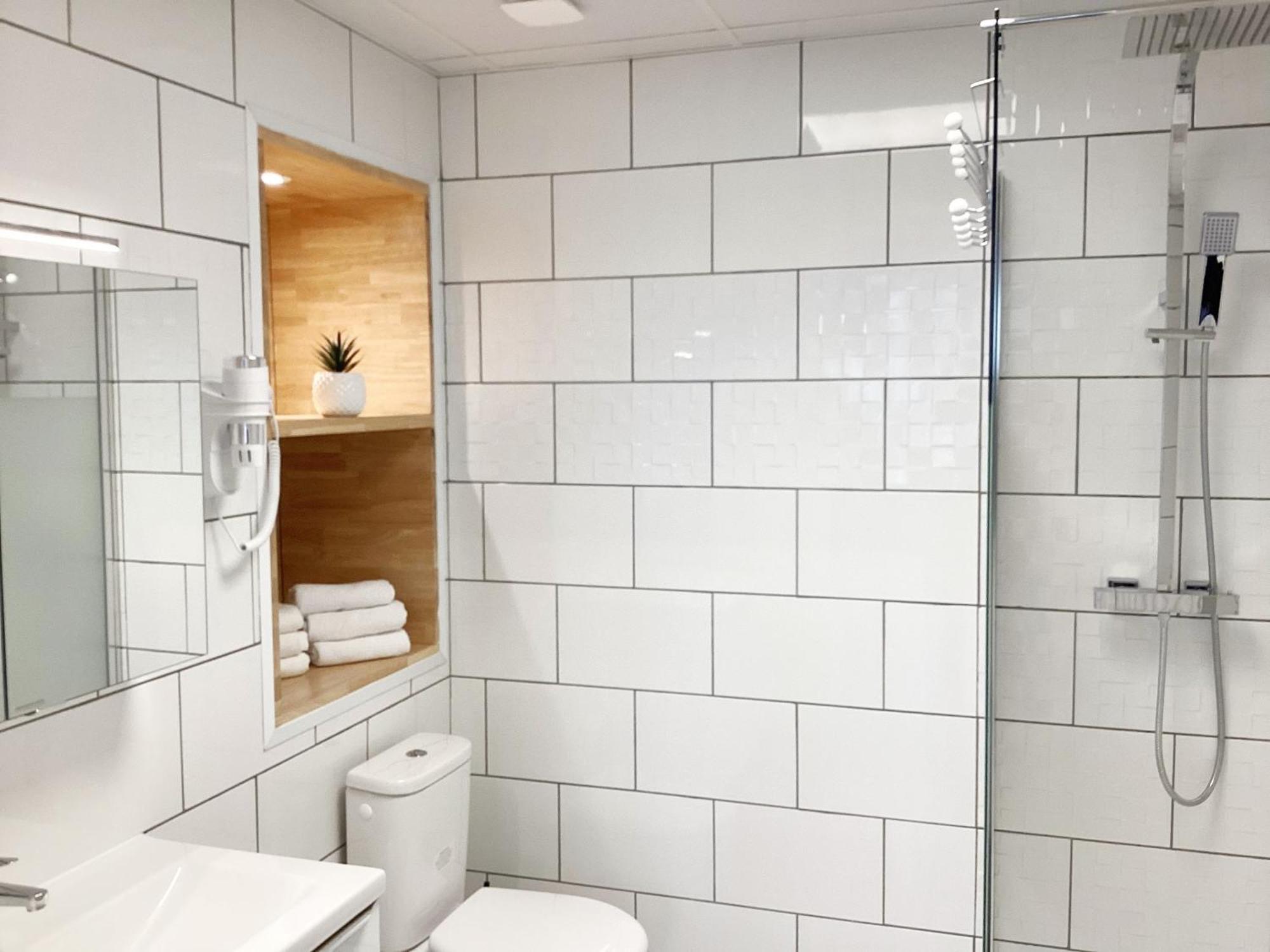 Appartement Stella 95 M2 Climatise Parking Proche Sanctuaires Lourdes Ngoại thất bức ảnh